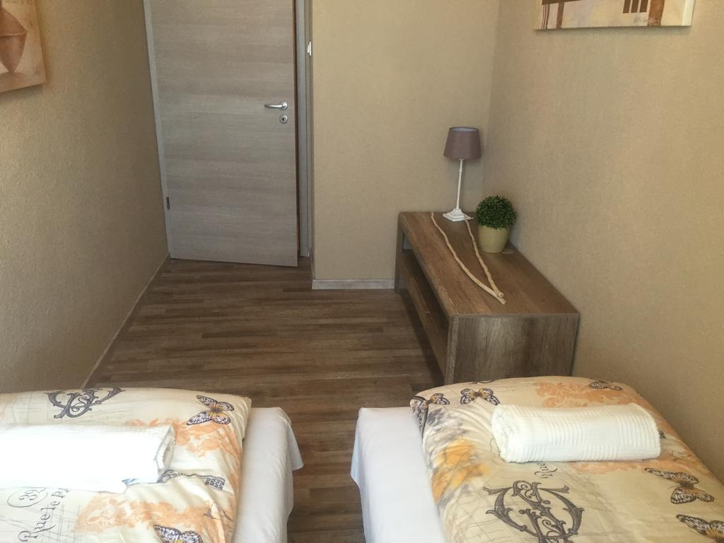Belvarosi Deluxe Apartman Baja Zewnętrze zdjęcie